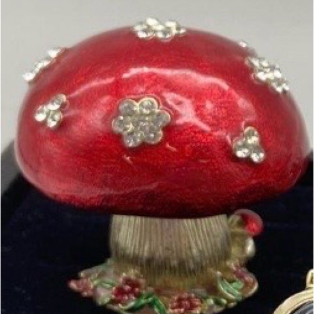 Red Enamel Rhinestone Mushroom w/Flowers Hinged Trinket Box
